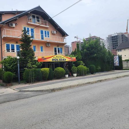 Holiday Ferizaj Exterior foto