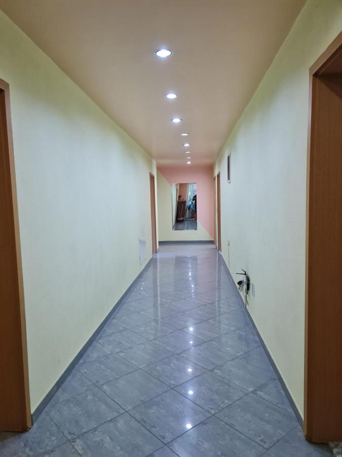 Holiday Ferizaj Exterior foto